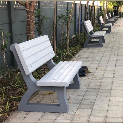 Park Bench in Chennai